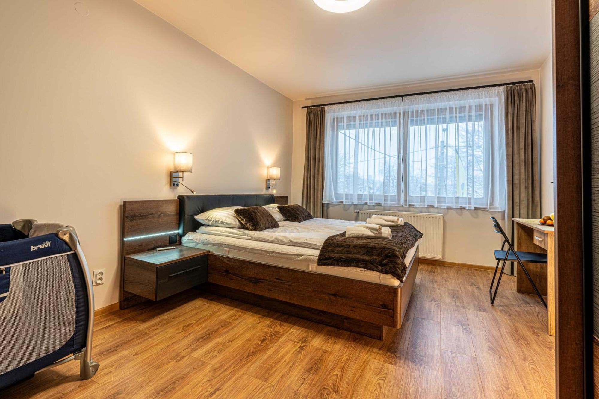 Spora Chata Nowy Targ Exterior photo